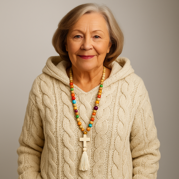 Ulla™ – Behagelig og Stilfuld Striktrøje med Hætte