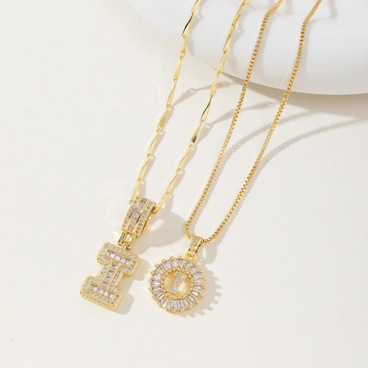 AISHA™ - Elegant 2-Pack Initialer Vedhæng Halskæder