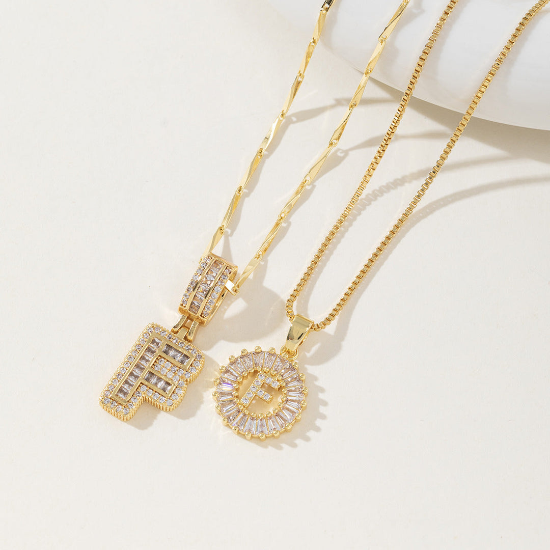 AISHA™ - Elegant 2-Pack Initialer Vedhæng Halskæder