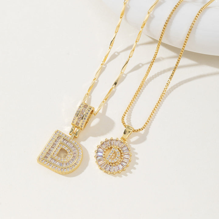 AISHA™ - Elegant 2-Pack Initialer Vedhæng Halskæder