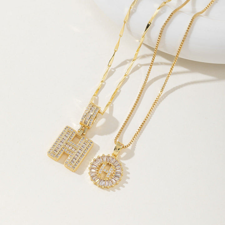 AISHA™ - Elegant 2-Pack Initialer Vedhæng Halskæder