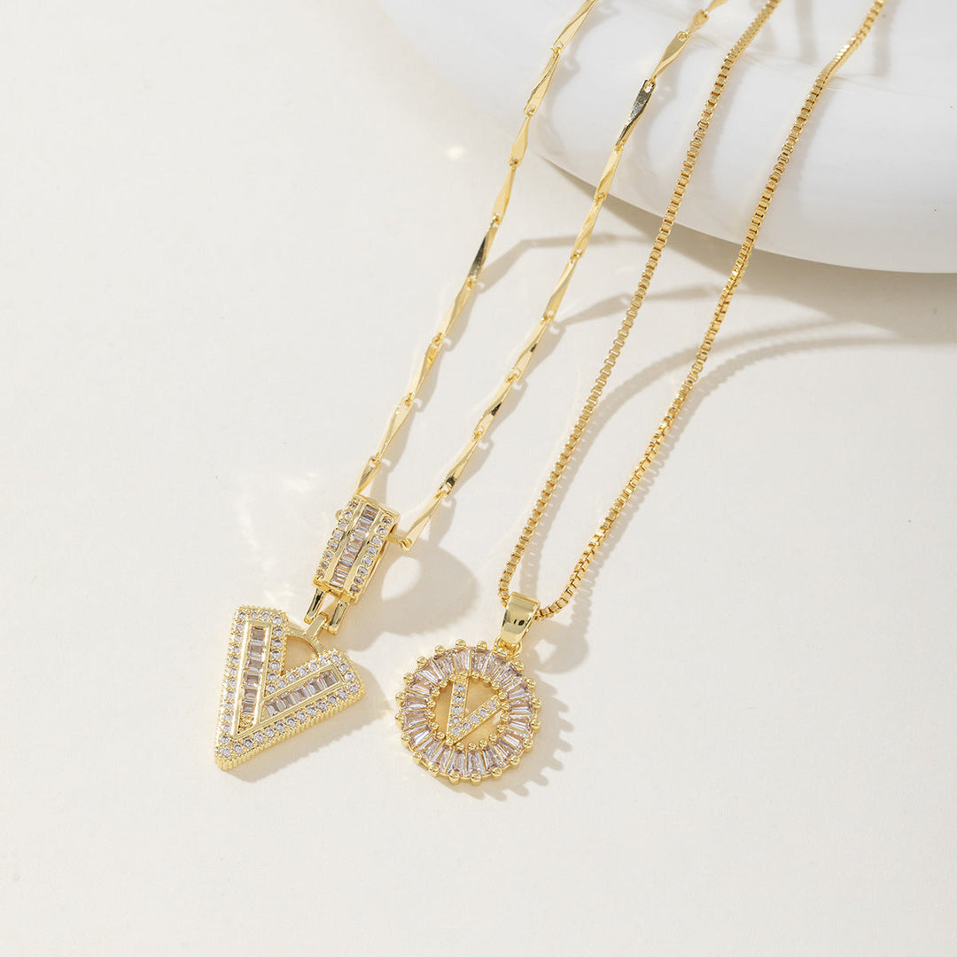 AISHA™ - Elegant 2-Pack Initialer Vedhæng Halskæder