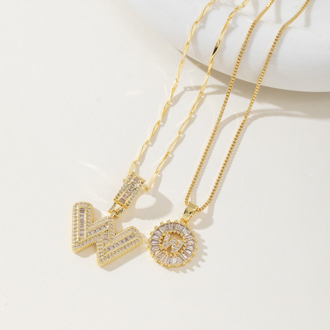 AISHA™ - Elegant 2-Pack Initialer Vedhæng Halskæder