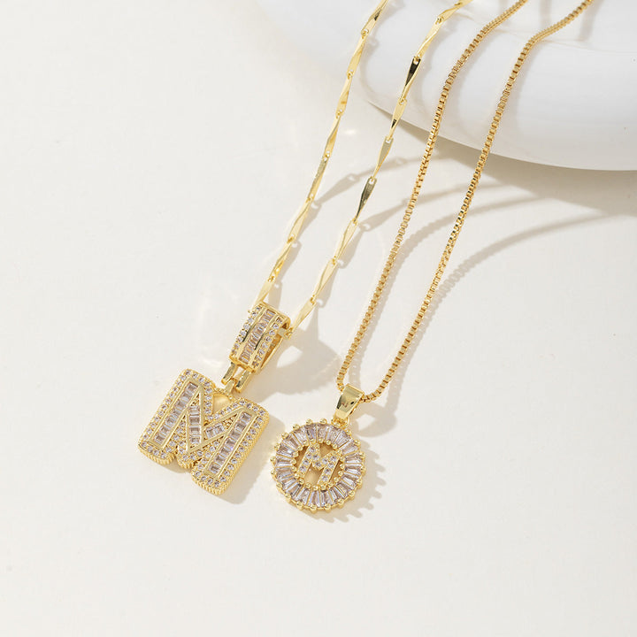 AISHA™ - Elegant 2-Pack Initialer Vedhæng Halskæder