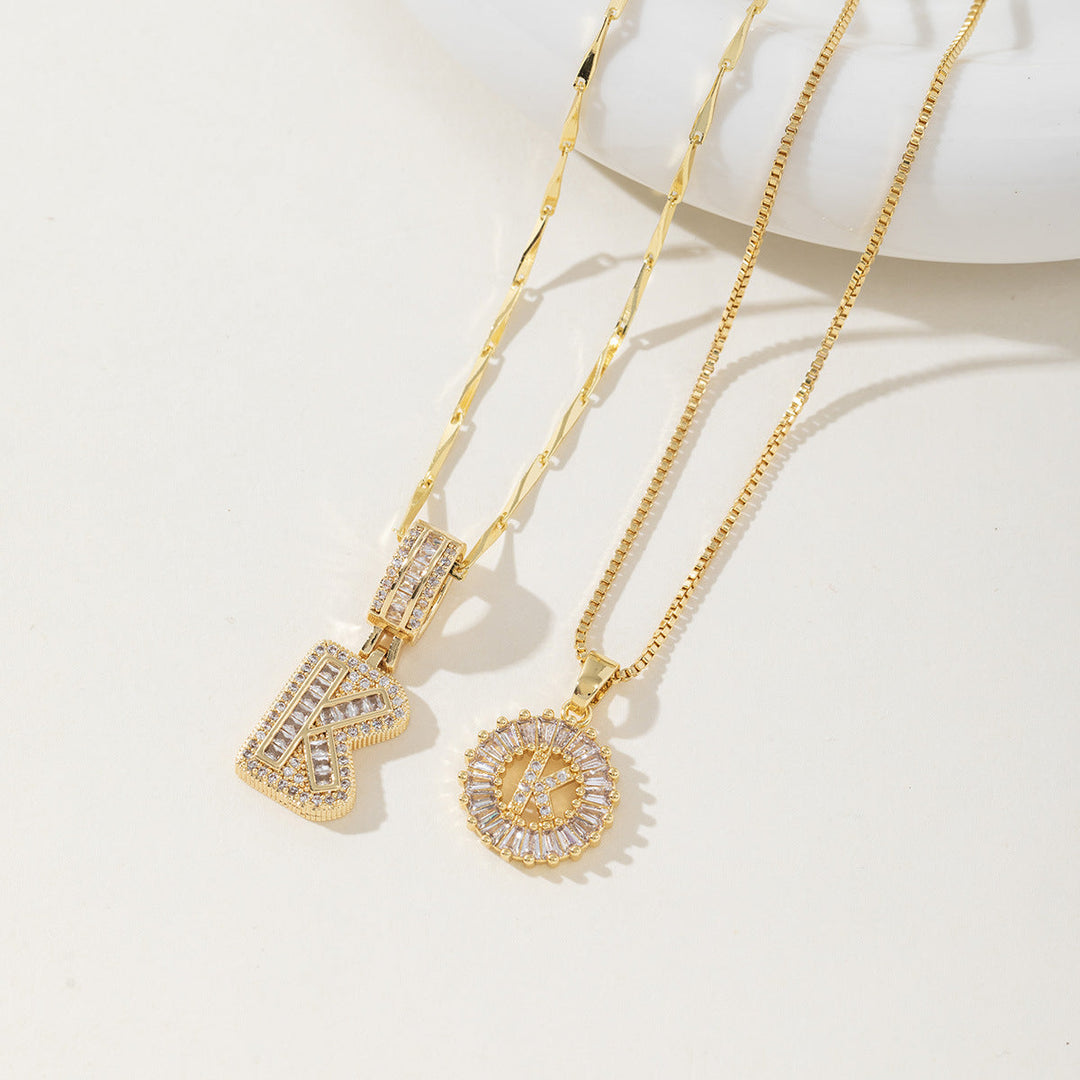 AISHA™ - Elegant 2-Pack Initialer Vedhæng Halskæder