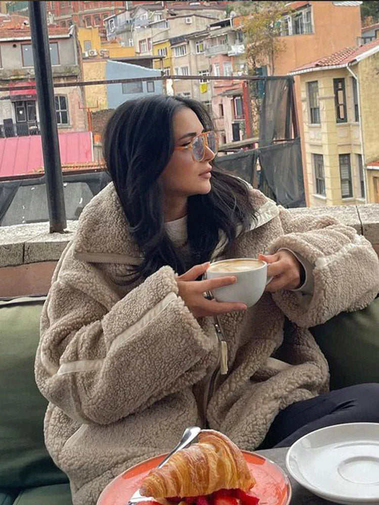 ISLA™ - Luxe Teddy Jakke